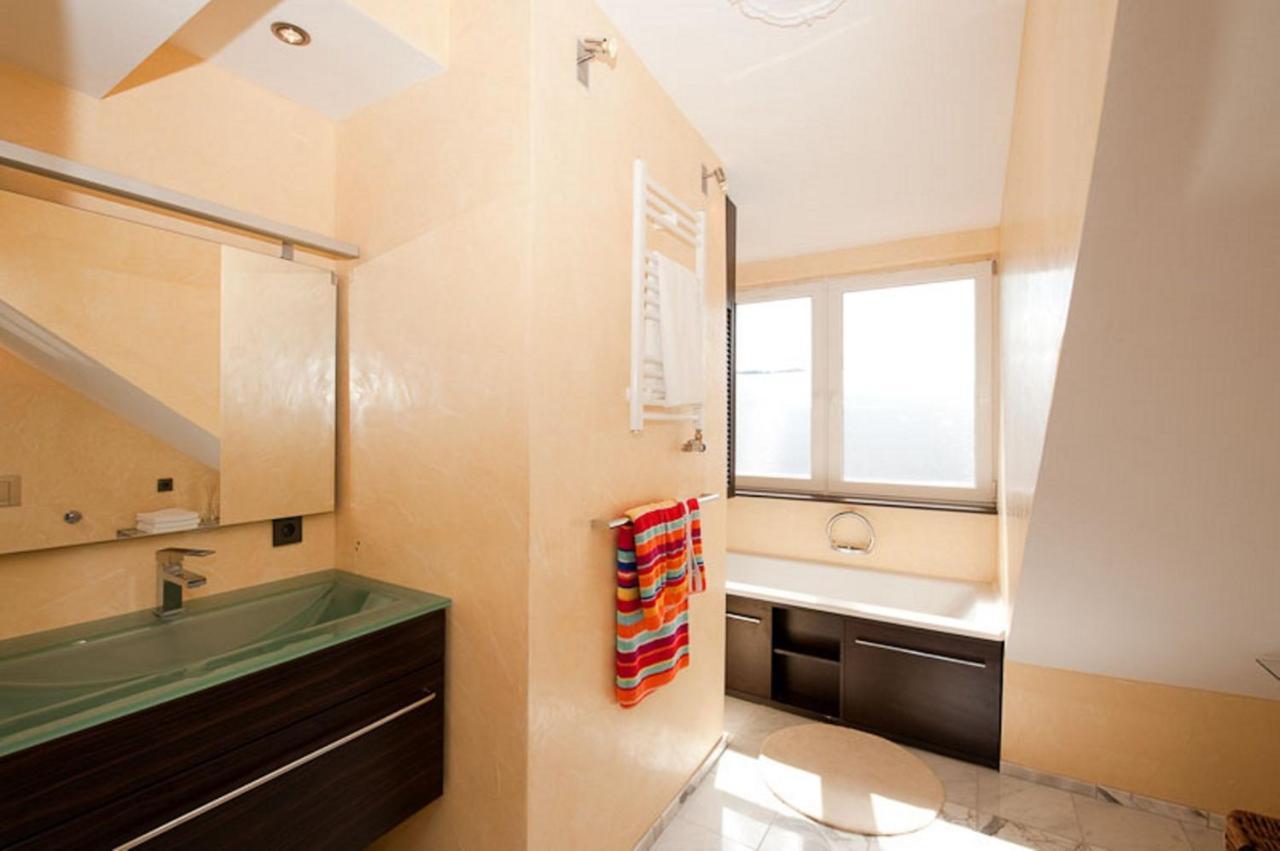 City Lux Apartment In Der Stadt Freiburg Bagian luar foto